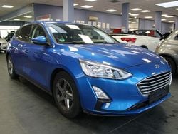 Blau Gebraucht 2019 Ford Focus Limousine | 12.980 € (Guter Preis)