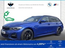 M portimao blau Gebraucht 2022 BMW 330e M Sport Kombi | 34.442 € (Guter Preis)