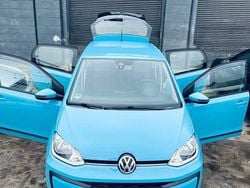 Blau Gebraucht 2017 VW up! move up! Kleinwagen | 6.999 € (Guter Preis)
