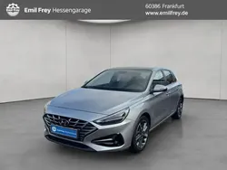 Shimmering silver Gebraucht 2023 Hyundai i30 Prime Limousine | 21.950 € (Fairer Preis)