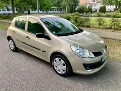 Beige Gebraucht 2006 Renault Clio III Expression Kleinwagen | 3.299 € (Fairer Preis)