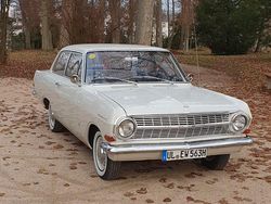 Weiß Gebraucht 1963 Opel Rekord Limousine | 13.500 €