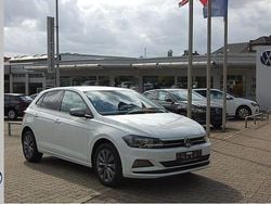 Weiß Gebraucht 2021 VW Polo Beats Limousine | 14.999 € (Fairer Preis)