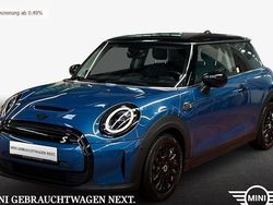 Blau Gebraucht 2022 Mini Cooper SE Classic Kleinwagen | 18.670 € (Fairer Preis)