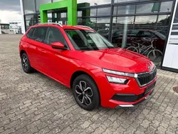 Rot Gebraucht 2020 Skoda Kamiq Drive SUV | 15.500 € (Fairer Preis)