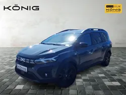 Schiefergrau Gebraucht 2023 Dacia Jogger Extreme Van / Kleinbus | 19.998 € (Fairer Preis)