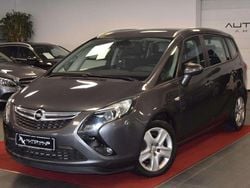 Grau Gebraucht 2012 Opel Zafira Tourer Edition Van / Kleinbus | 4.499 € (Guter Preis)
