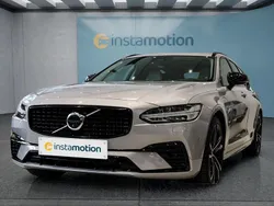 Silber Gebraucht 2024 Volvo V90 Kombi | 64.449 €