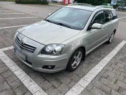 Gebraucht 2006 Toyota Avensis Kombi | 3.500 €