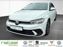 Weiß Gebraucht 2023 VW Polo Life Kleinwagen | 16.890 € (Guter Preis)