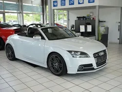 Weiß Gebraucht 2010 Audi TT Roadster Exclusive Cabrio | 12.900 € (Fairer Preis)