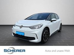 Gletscherweiß metallic / schwarz (metallic) Gebraucht 2024 VW ID.3 Pro Kleinwagen | 30.890 € (Guter Preis)
