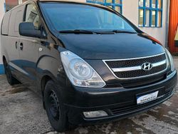 Schwarz Gebraucht 2012 Hyundai H-1 Van | 3.980 € (Superpreis)