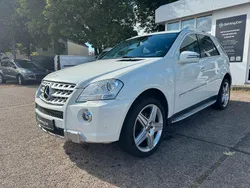 Weiß Gebraucht 2011 Mercedes ML350 AMG SUV | 11.990 € (Fairer Preis)