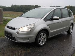 Silber Gebraucht 2006 Ford S-MAX S Van / Kleinbus | 2.990 € (Etwas zu teuer)