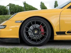 Gelb Gebraucht 2005 Porsche 911 Carrera S | 52.499 € (Etwas zu teuer)