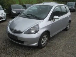 Silber Gebraucht 2006 Honda Jazz Cool Kleinwagen | 1.490 € (Fairer Preis)