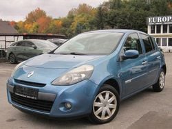 Blau Gebraucht 2011 Renault Clio III Limousine | 3.490 € (Fairer Preis)