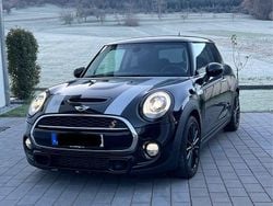 Schwarz Gebraucht 2017 Mini Cooper S Kleinwagen | 15.690 € (Fairer Preis)
