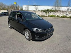 Schwarz Gebraucht 2015 VW Golf Sportsvan Comfortline Van / Kleinbus | 8.599 € (Fairer Preis)