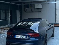 Blau Gebraucht 2013 Audi S7 Kleinwagen | 23.500 €