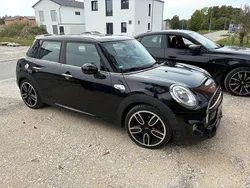 Schwarz Gebraucht 2016 Mini Cooper SD Kleinwagen | 15.900 € (Fairer Preis)