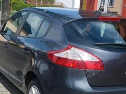 Andere außenfarben Gebraucht 2012 Renault Mégane GrandTour Kombi | 5.000 € (Fairer Preis)