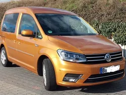 Orange Gebraucht 2016 VW Caddy Highline Van / Kleinbus | 18.000 € (Fairer Preis)