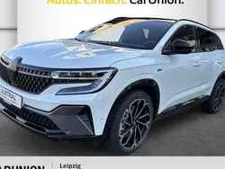 Weiß Gebraucht 2024 Renault Austral Iconic Esprit Alpine SUV | 46.990 €