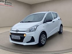 Weiß Gebraucht 2018 Hyundai i10 Classic Kleinwagen | 7.480 € (Fairer Preis)