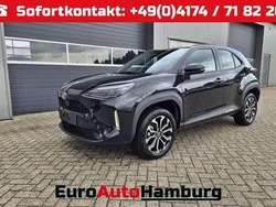 Mysticschwarz metallic Neu 2025 Toyota Yaris Kleinwagen | 28.090 € (Guter Preis)