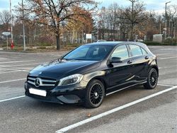 Schwarz Gebraucht 2013 Mercedes A200 AMG line Kleinwagen | 13.500 € (Fairer Preis)