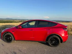 Rot Gebraucht 2022 Tesla Model Y Long Range AWD SUV | 38.900 € (Etwas zu teuer)
