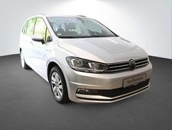 Silber Gebraucht 2024 VW Touran Comfortline Van / Kleinbus | 34.880 € (Etwas zu teuer)