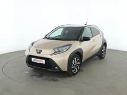 Braun Gebraucht 2024 Toyota Aygo Team Kleinwagen | 17.970 € (Etwas zu teuer)