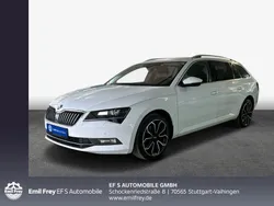 Moonweiss metallic Gebraucht 2017 Skoda Superb Style Kombi | 19.890 €