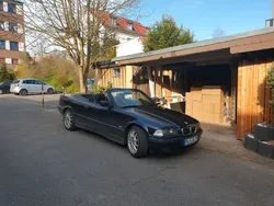 Blau Gebraucht 1999 BMW 318 Cabriolet Cabrio | 5.500 € (Fairer Preis)