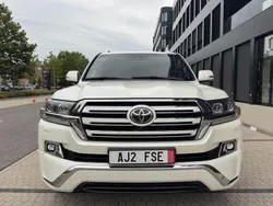 Weiß Gebraucht 2017 Toyota Land Cruiser SUV | 68.000 € (Teuer)