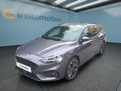 Grau Gebraucht 2019 Ford Focus ST-Line Kombi | 19.399 € (Teuer)
