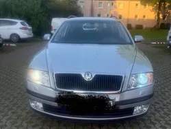 Silber Gebraucht 2005 Skoda Octavia Kombi | 4.000 € (Fairer Preis)