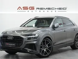 Grau Gebraucht 2019 Audi Q8 S-Line SUV | 57.900 € (Fairer Preis)