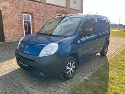 Blau Gebraucht 2010 Renault Kangoo Basis Van / Kleinbus | 4.990 € (Etwas zu teuer)