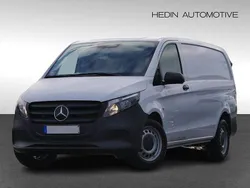 Weiß Gebraucht 2025 Mercedes Vito Van / Kleinbus | 34.560 € (Guter Preis)