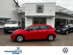 Rot Gebraucht 2018 VW Polo Trendline Limousine | 13.500 € (Fairer Preis)