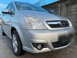 Silber Gebraucht 2007 Opel Meriva Van / Kleinbus | 2.000 € (Superpreis)