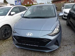 Blau Gebraucht 2023 Hyundai i10 Trend Kleinwagen | 18.390 € (Teuer)