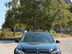 Schwarz Gebraucht 2013 Mercedes E250 Limousine | 15.900 € (Fairer Preis)