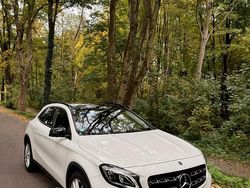 Weiß Gebraucht 2019 Mercedes GLA180 SUV | 19.500 € (Fairer Preis)