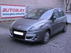 Grau Gebraucht 2012 Renault Scénic III Bose Edition Van / Kleinbus | 3.000 € (Guter Preis)
