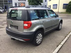 Beige Gebraucht 2011 Skoda Yeti SUV | 4.900 € (Guter Preis)